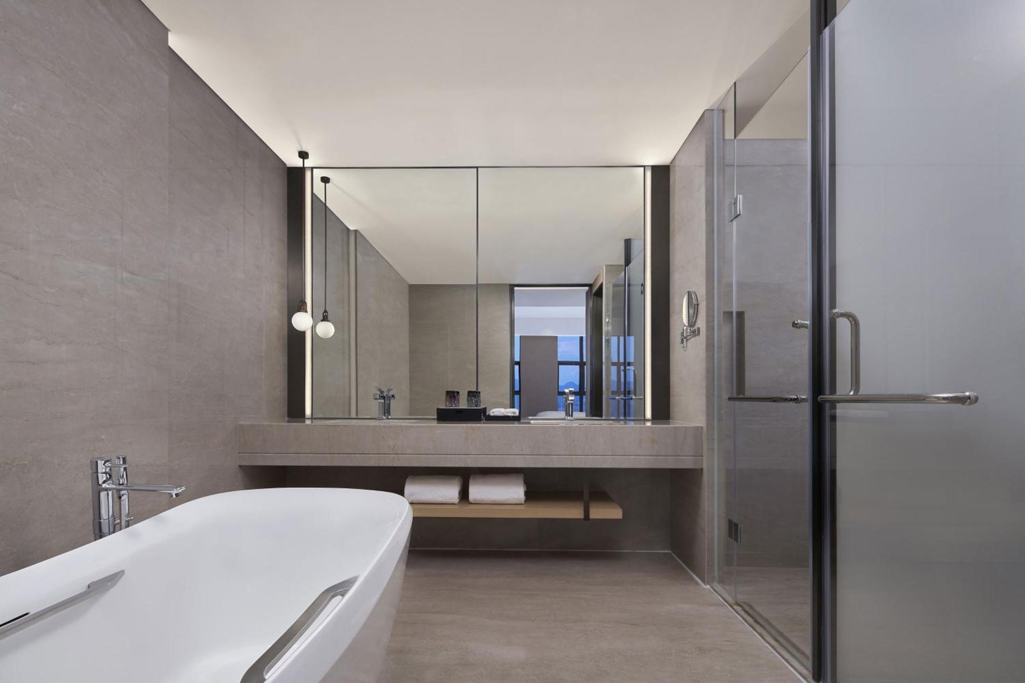 Four Points By Sheraton Guiyang, Huaxi Guiyang  Exterior photo
