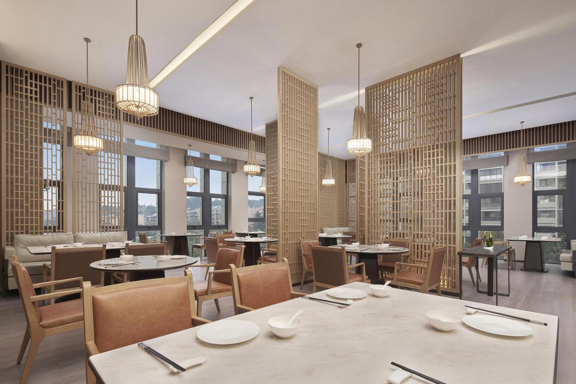 Four Points By Sheraton Guiyang, Huaxi Guiyang  Exterior photo