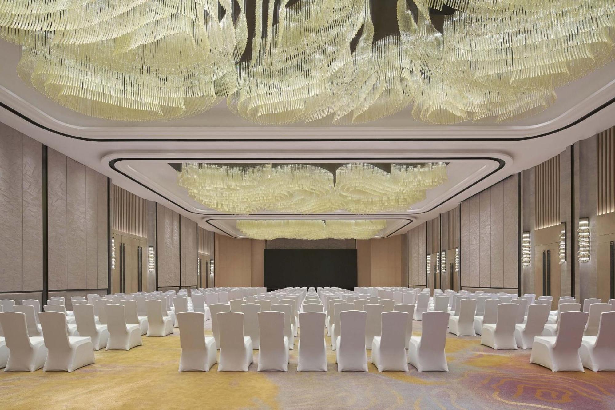 Four Points By Sheraton Guiyang, Huaxi Guiyang  Exterior photo