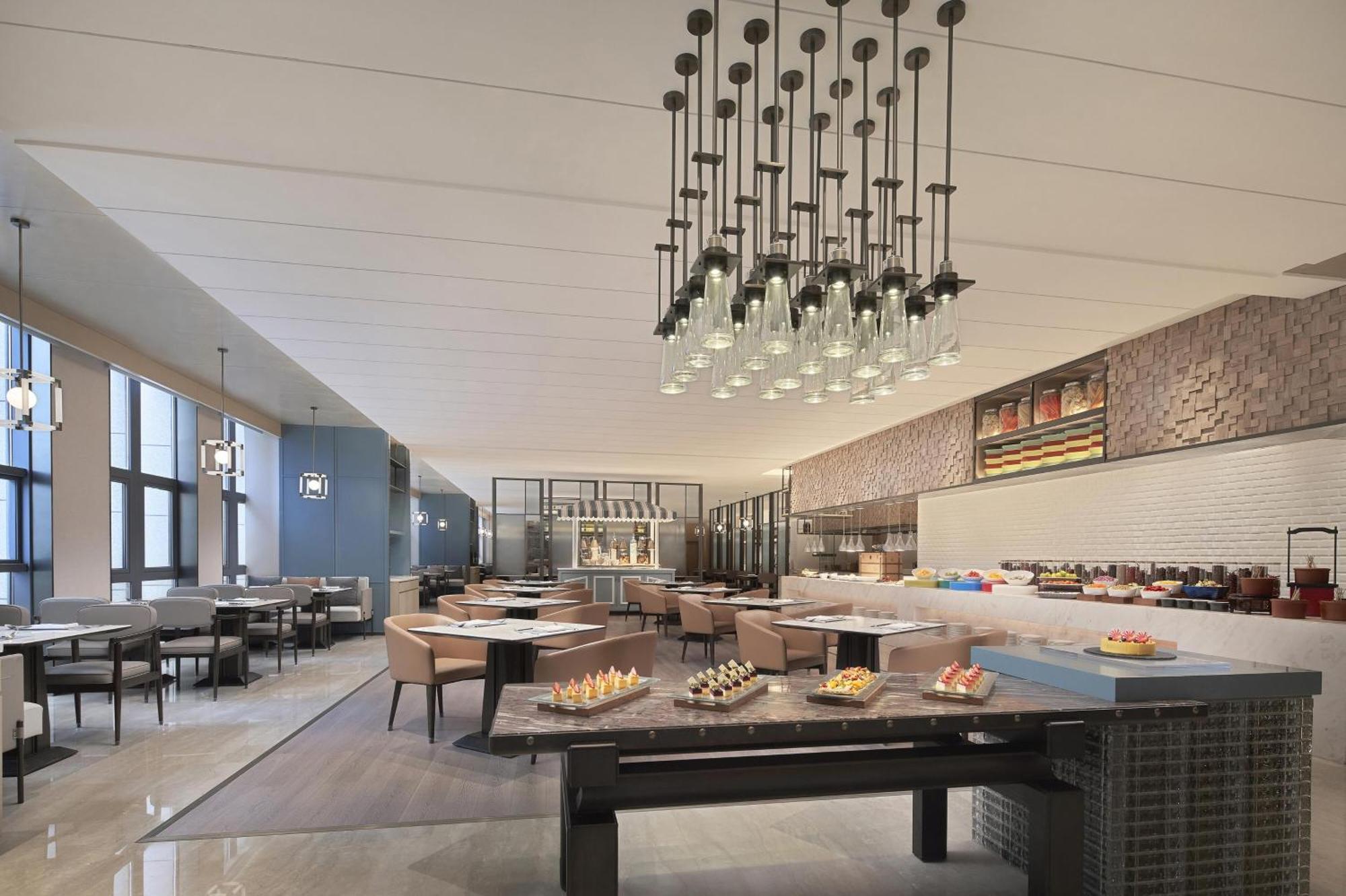 Four Points By Sheraton Guiyang, Huaxi Guiyang  Exterior photo